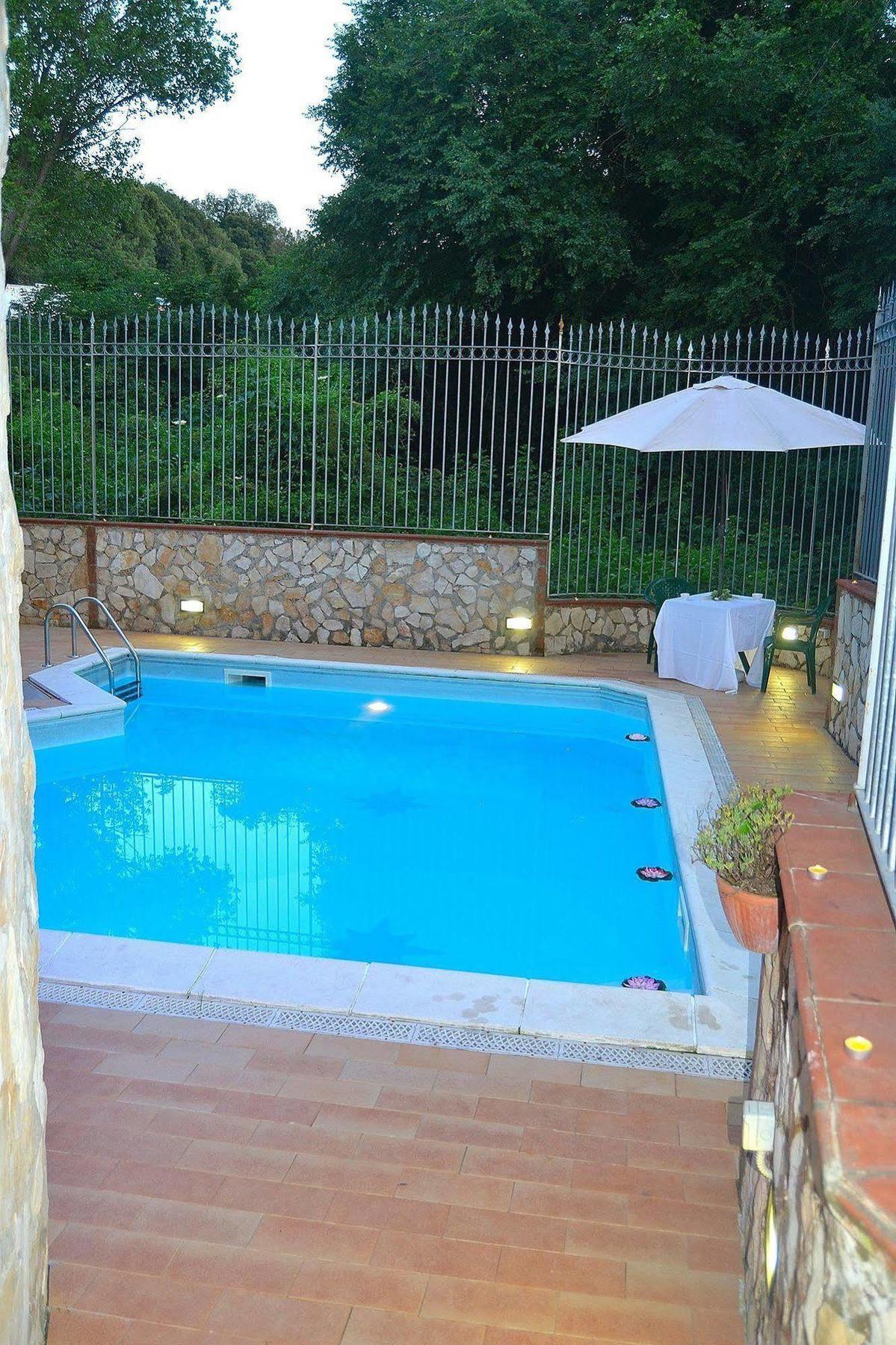 I Giardini Di Capodimonte 2 Bed & Breakfast Napoli Exterior foto